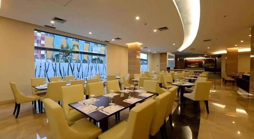 Hotel Falatehan Jakarta Ngoại thất bức ảnh